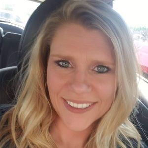 Meet your Posher, Tonya